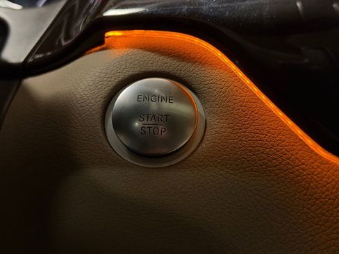 Used 2016 Mercedes-Benz GL 450 4MATIC image 20