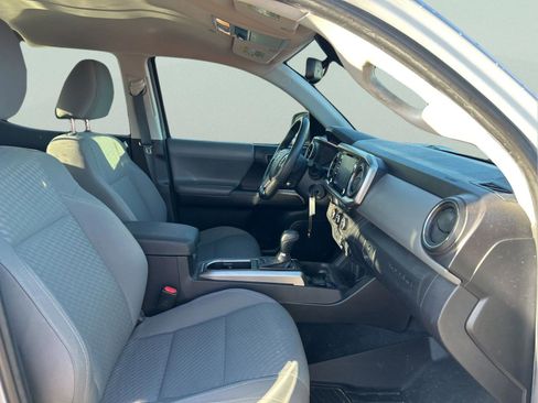 Used 2021 Toyota Tacoma SR5 image 30