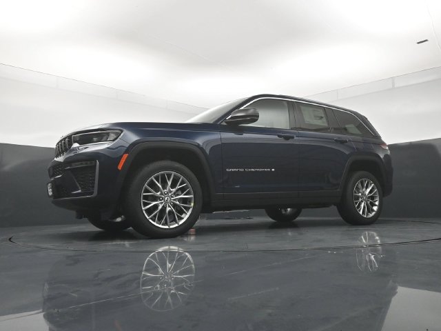 New 2027 Jeep Grand Cherokee Limited AWD/4WD image 24