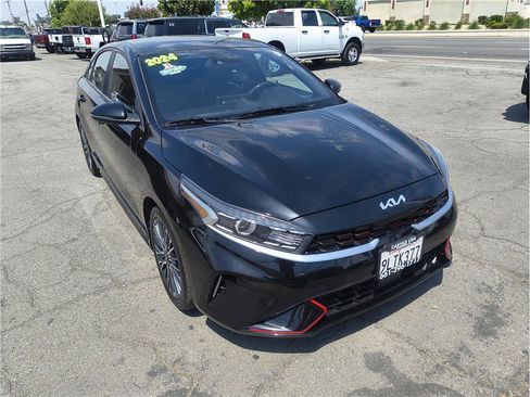 Used 2024 Kia Forte GT-Line FWD image 3