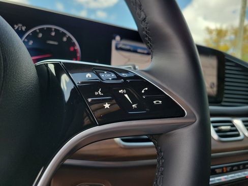 Certified 2026 Mercedes-Benz GLE 450 4MATIC image 28