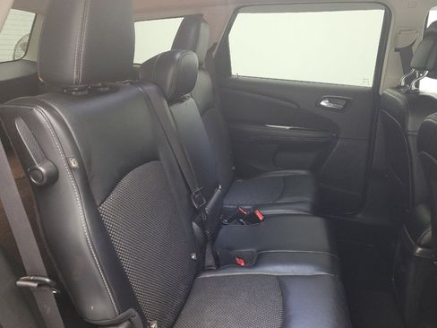 Used 2019 Dodge Journey Crossroad image 19
