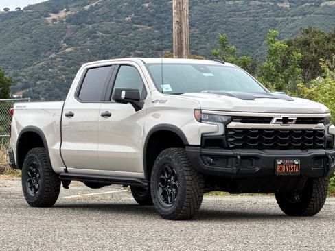 New 2026 Chevrolet Silverado 1500 ZR2 w/ ZR2 Bison Edition AWD/4WD image 2