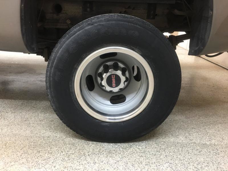 Used 2007 GMC Sierra 3500 SLT w/ Heavy-Duty Power Package AWD/4WD image 16