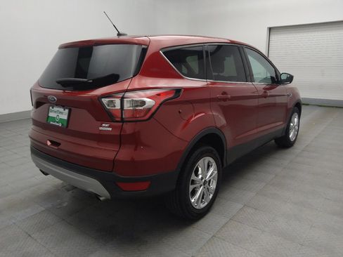 Used 2017 Ford Escape SE image 9