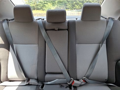 Used 2019 Toyota Corolla LE image 19