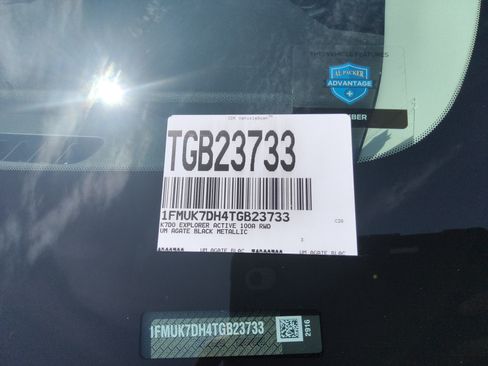 New 2026 Ford Explorer Active RWD image 37