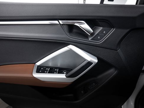 Certified 2023 Audi Q3 2.0T Premium w/ Convenience Package image 13