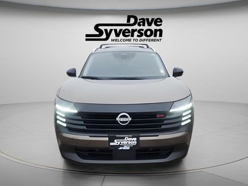 New 2026 Nissan Kicks SR w/ SR Premium Package image 5