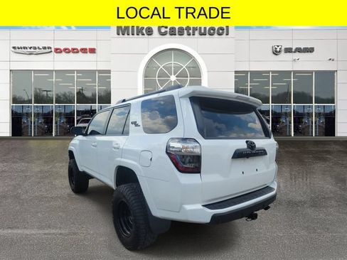 Used 2022 Toyota 4Runner TRD Off-Road Premium w/ TRD Black Wheel Package (TMS) AWD/4WD image 4