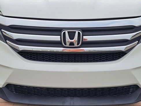 Used 2017 Honda Pilot EX-L image 3