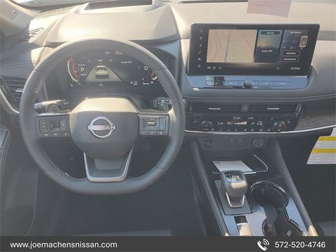 New 2026 Nissan Rogue Platinum w/ Platinum Premium Package image 11