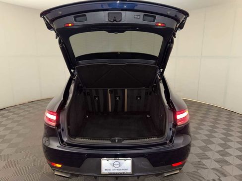 Used 2021 Porsche Macan image 23