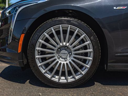 Used 2019 Cadillac CT6 V w/ Driver Assist Package AWD/4WD image 11
