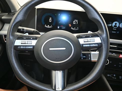 Used 2025 Hyundai Sonata SEL AWD/4WD image 13