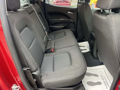 Used 2021 Chevrolet Colorado LT image 15