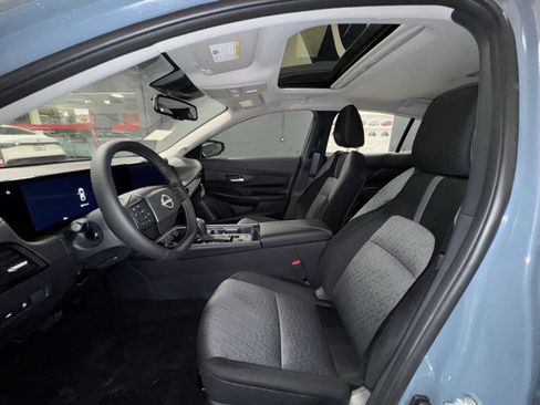 New 2026 Nissan Sentra SV w/ SV Convenience Package FWD image 26