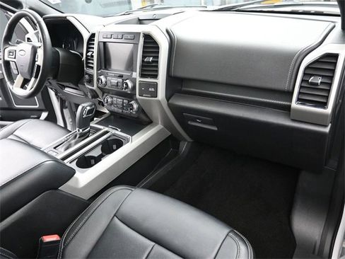 Certified 2019 Ford F150 Lariat w/ Equipment Group 502A Luxury image 28