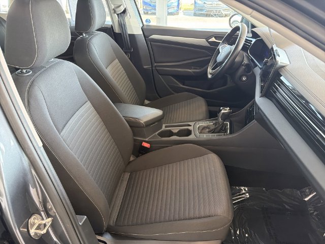 Used 2025 Volkswagen Jetta S FWD image 19