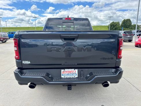 New 2026 RAM 1500 Express AWD/4WD image 29