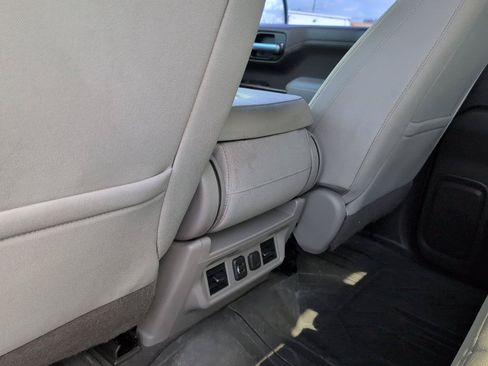 Used 2019 Chevrolet Silverado 1500 LT w/ All-Star Edition AWD/4WD image 32