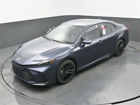 New 2026 Toyota Camry SE w/ Convenience Package image 30