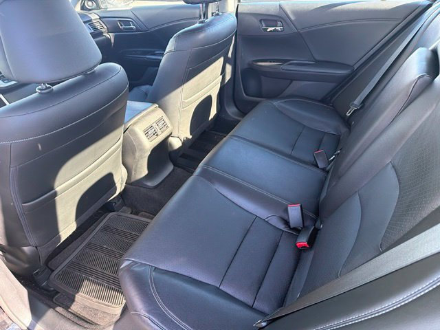 Used 2015 Honda Accord EX-L image 13