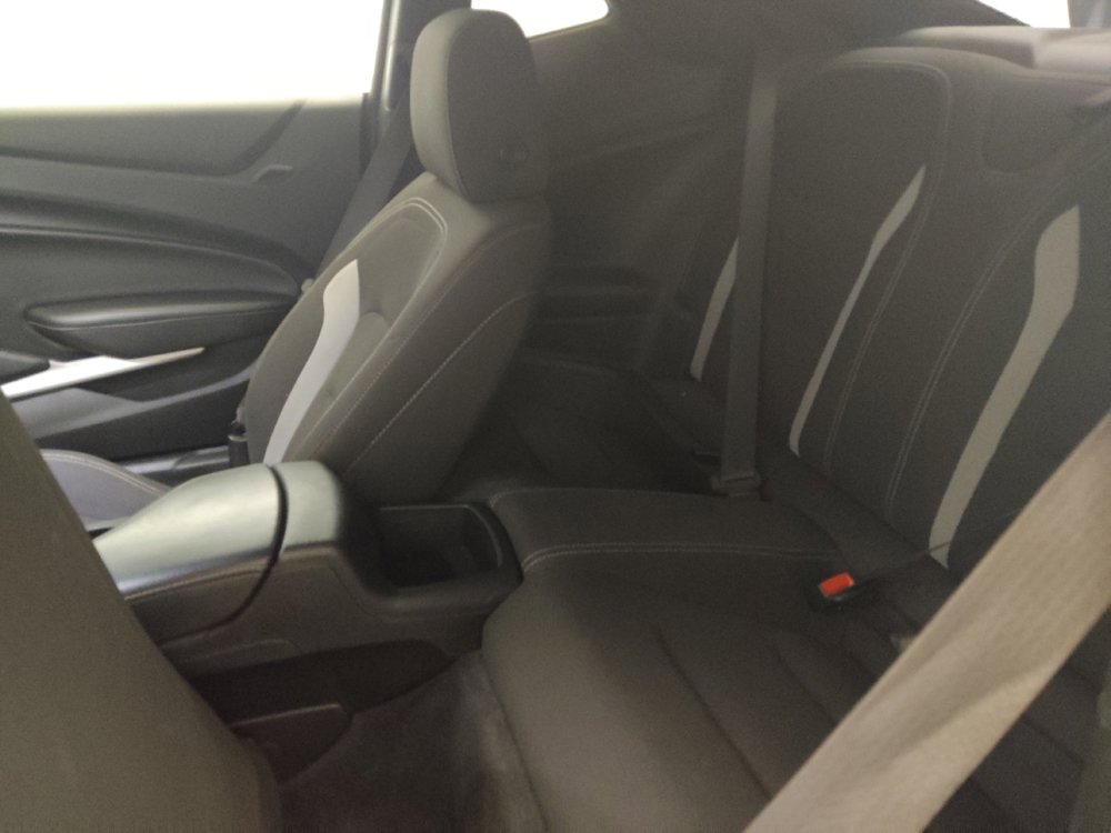 Used 2020 Chevrolet Camaro LT w/ RS Package RWD image 18