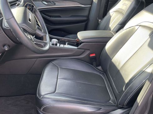 Used 2022 Jeep Grand Cherokee L Overland w/ MOPAR Finishing Package RWD image 7
