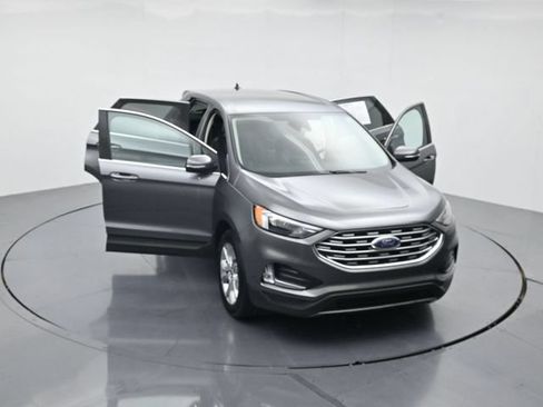 Used 2022 Ford Edge Titanium AWD/4WD image 46