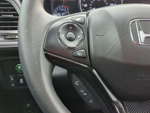 Used 2020 Honda HR-V EX image 17