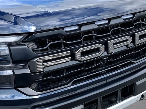 Used 2025 Ford F150 Raptor AWD/4WD image 51