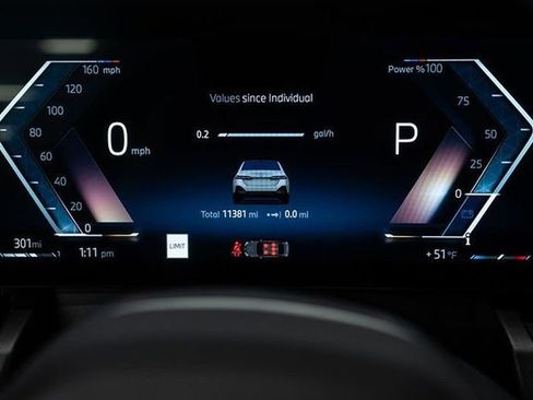 Used 2026 BMW 530i xDrive image 18