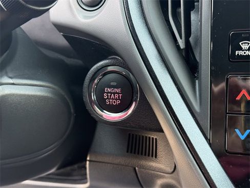 Certified 2024 Subaru Crosstrek 2.5i Wilderness w/ Crosstrek Mirror Package image 27