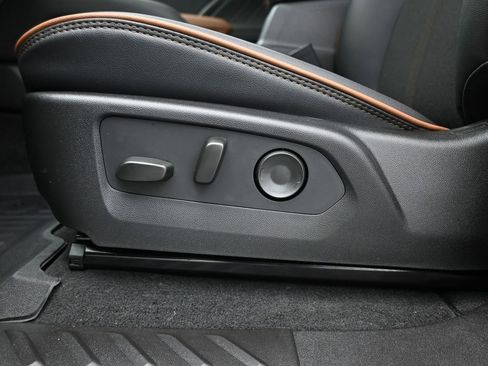 New 2026 GMC Canyon AT4 image 13