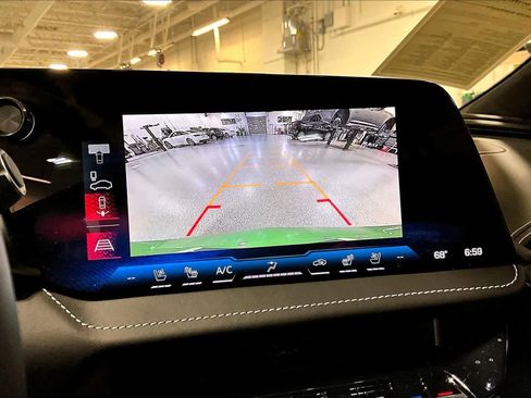 Used 2026 Chevrolet Corvette Stingray Premium Conv w/ Z51 Performance Package image 32