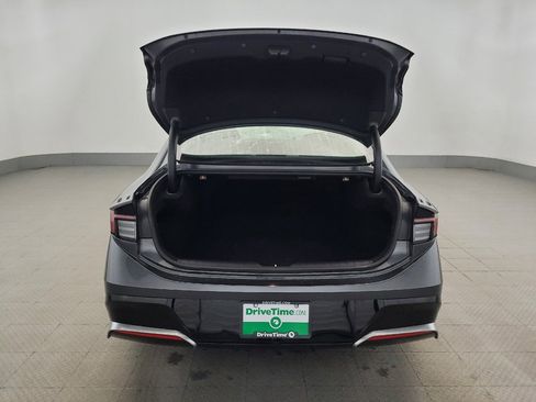 Used 2025 Hyundai Sonata SEL FWD image 29