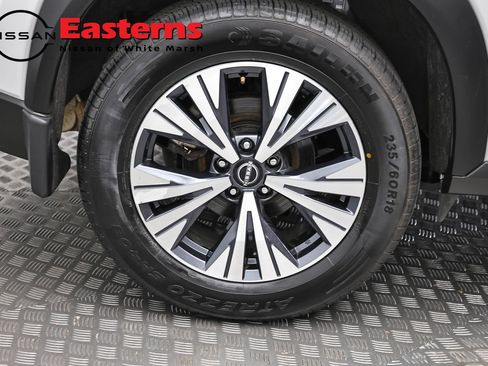Used 2023 Toyota Corolla LE w/ Carpet Mat Package (TMS) FWD image 61