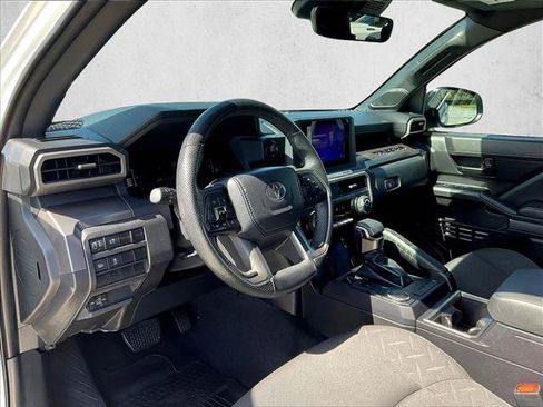Used 2024 Toyota Tacoma SR5 w/ SR5 Upgrade Package RWD image 13