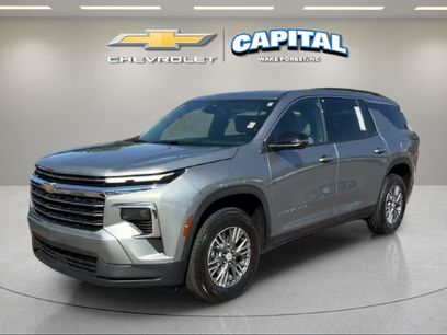 Used 2026 Chevrolet Traverse LT w/ Driver Confidence Package