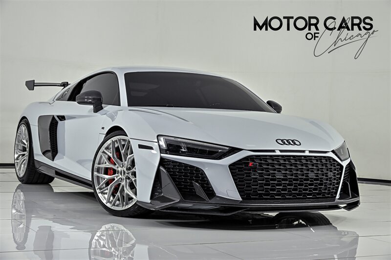 Used 2021 Audi R8 V10 RWD image 1
