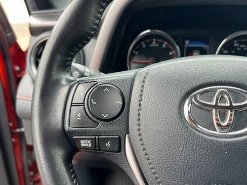 Used 2016 Toyota RAV4 SE w/ Advanced Technology Package AWD/4WD image 17