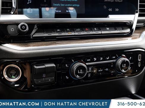Used 2022 Chevrolet Silverado 1500 RST w/ Convenience Package II AWD/4WD image 13