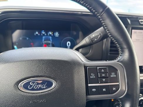 Used 2024 Ford F250 Lariat w/ Chrome Package image 21