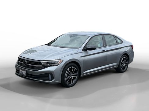 Used 2024 Volkswagen Jetta Sport FWD image 1