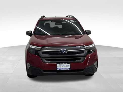 Used 2026 Subaru Forester Premium AWD/4WD image 10