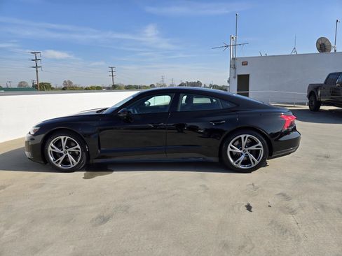 Used 2022 Audi e-tron GT Premium Plus image 7