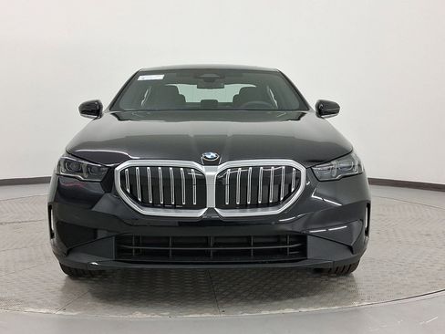 New 2026 BMW 530i w/ Premium Package image 6