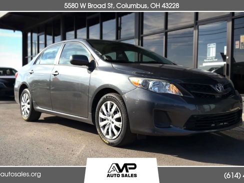 Used 2012 Toyota Corolla LE image 1
