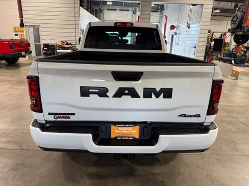 Certified 2025 RAM 2500 Big Horn AWD/4WD image 27